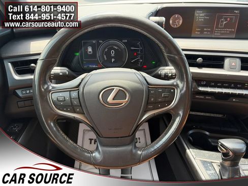 Used 2021 Lexus UX 250h w/ Accessory Package (Z1) AWD/4WD image 11