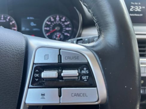 Used 2022 Kia Telluride EX w/ EX Premium Package image 15