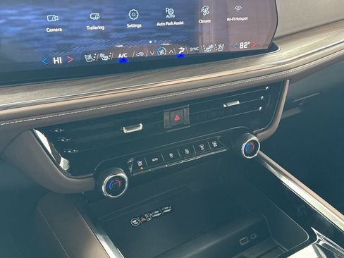 New 2026 Chevrolet Tahoe High Country image 24