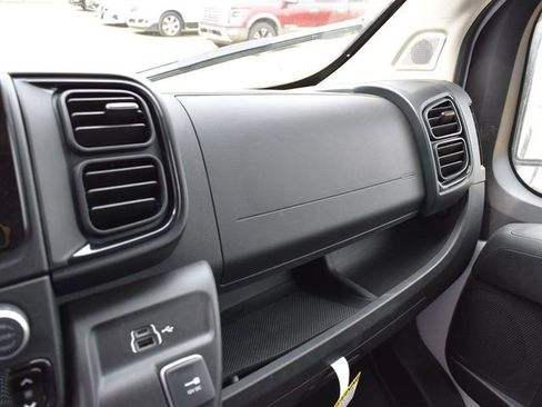 New 2025 RAM ProMaster 2500 w/ Convenience Group image 42