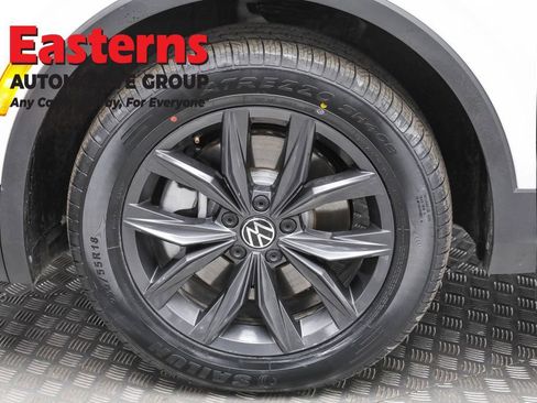 Used 2024 Volkswagen Tiguan Wolfsburg Edition image 32