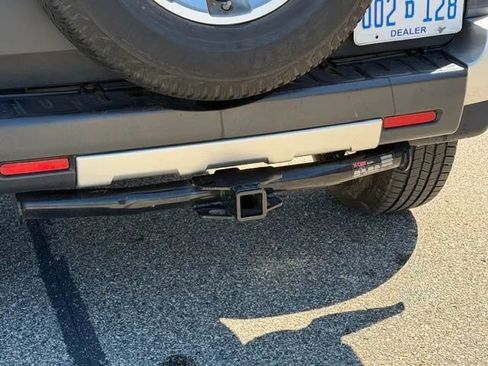 Used 2012 Toyota FJ Cruiser 4WD w/ Convenience Pkg image 37
