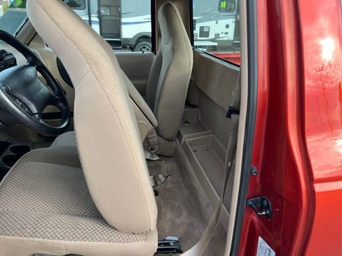 Used 1999 Ford Ranger XLT image 14