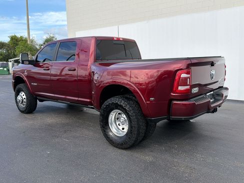Used 2023 RAM 3500 Limited AWD/4WD image 3