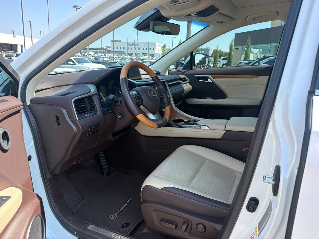 Used 2018 Lexus RX 350 AWD w/ Premium Package image 8
