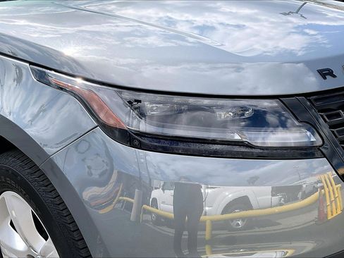 Used 2025 Land Rover Range Rover Velar S AWD/4WD image 25