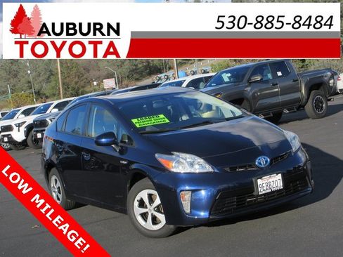 Used 2013 Toyota Prius Four image 1