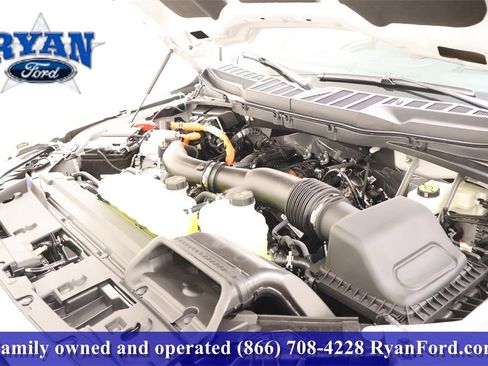 New 2025 Ford F150 Lariat w/ Equipment Group 502A High image 36