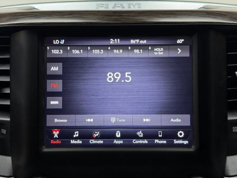 Used 2020 RAM 1500 Laramie AWD/4WD image 36