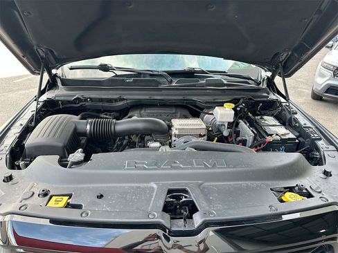 Used 2021 RAM 1500 Big Horn image 31