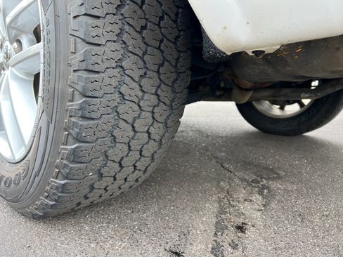 Used 2018 Jeep Grand Cherokee Overland image 22