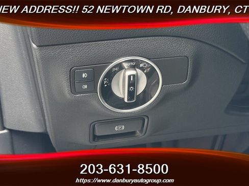 Used 2018 Mercedes-Benz GLA 250 4MATIC image 15