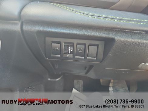 Used 2020 Subaru Outback Onyx Edition XT AWD/4WD image 19