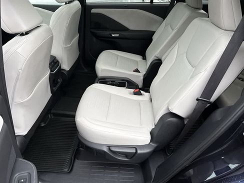 Used 2024 Lexus TX 350 FWD w/ Captains Chair Package image 18