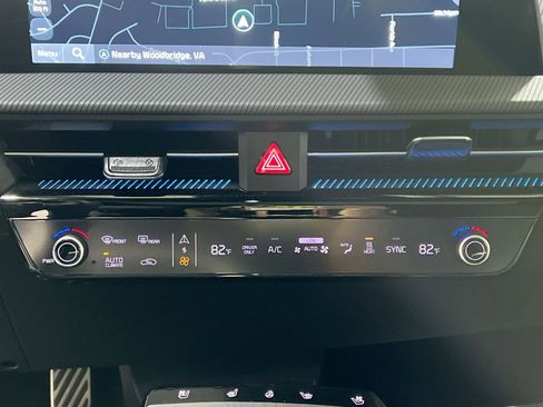 Used 2022 Kia EV6 GT-Line w/ GT-Line Suede Seat Package image 20