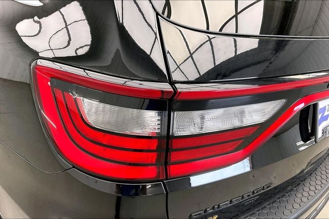 Used 2023 Dodge Durango R/T w/ Hemi Orange Plus Package AWD/4WD image 27