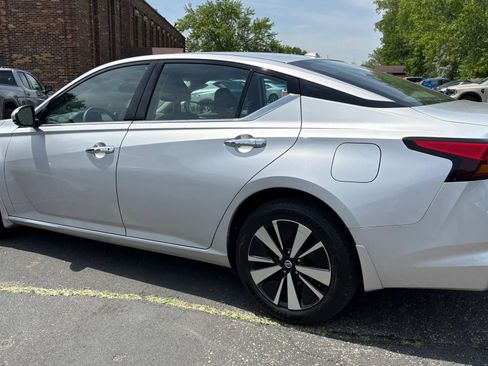 Used 2019 Nissan Altima 2.5 SV AWD/4WD image 6