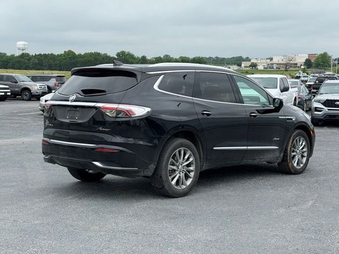 Used 2023 Buick Enclave Avenir w/ Avenir Technology Package AWD/4WD image 5