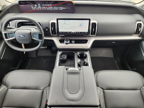 New 2026 Ford Expedition Active RWD image 23