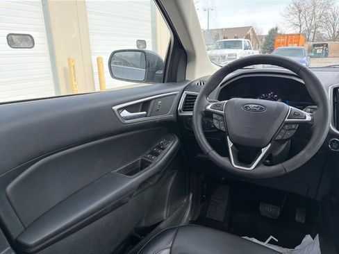 Used 2024 Ford Edge SEL w/ Convenience Package image 14