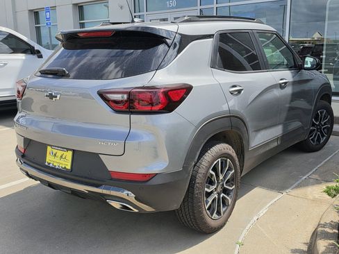 New 2026 Chevrolet TrailBlazer ACTIV w/ Convenience Package FWD image 5