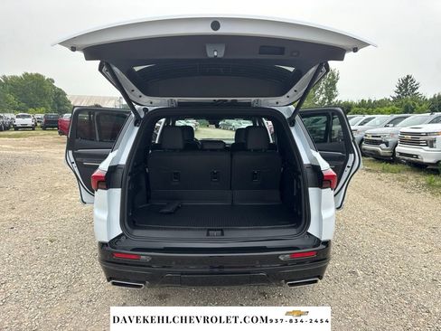 Used 2026 Buick Enclave Sport Touring w/ Power Package AWD/4WD image 40