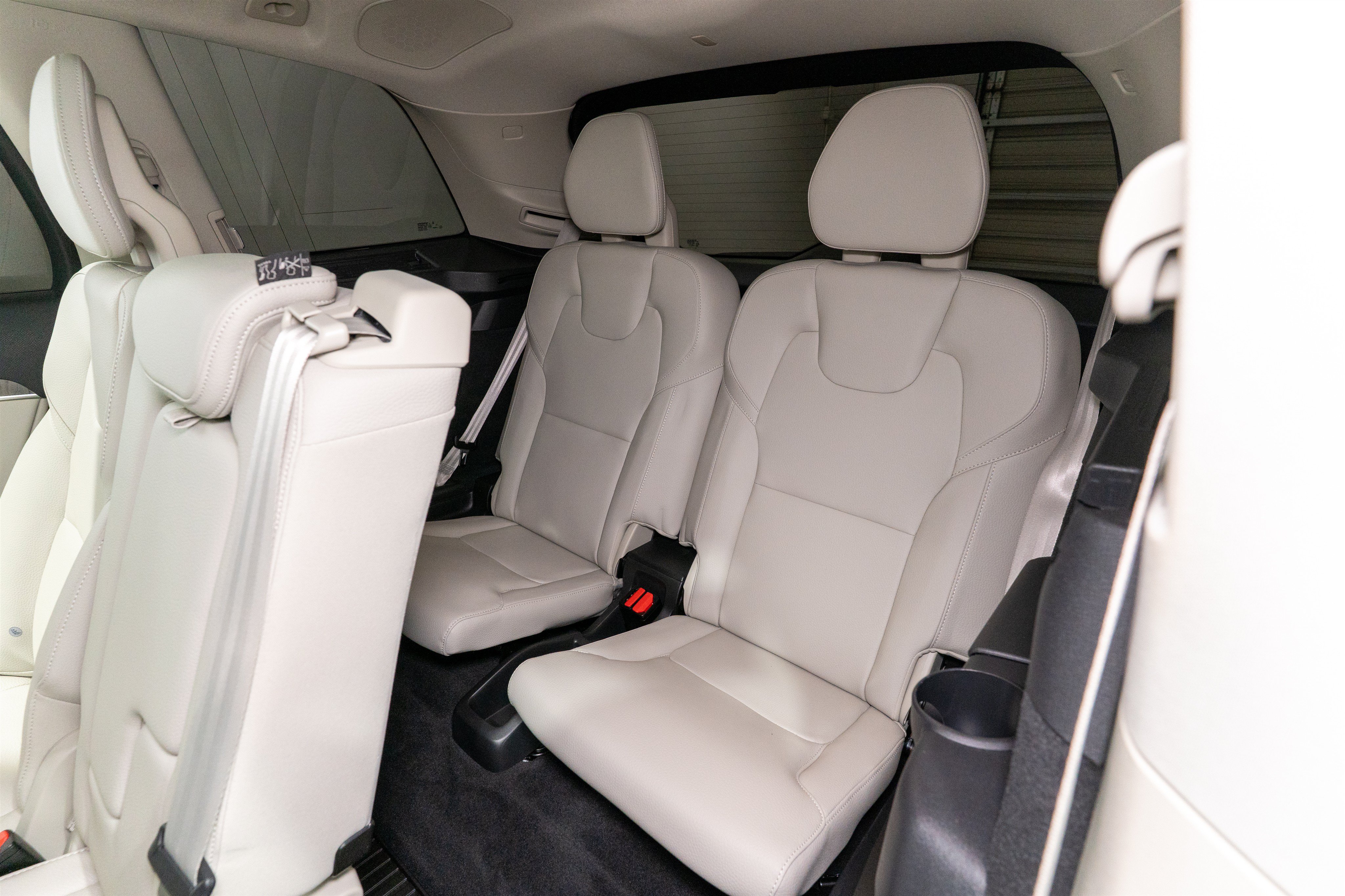 Used 2023 Volvo XC90 B6 Plus w/ Protection Package Premier AWD/4WD image 29