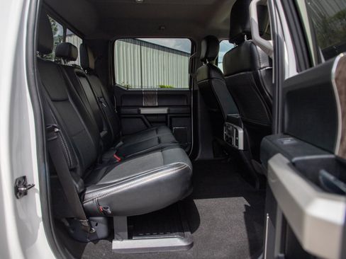 Used 2019 Ford F250 Lariat w/ Chrome Package AWD/4WD image 12