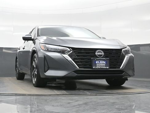 Used 2025 Nissan Sentra SV w/ All-Weather Package FWD image 31