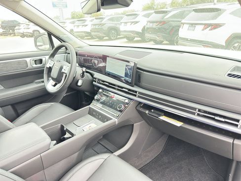 New 2025 Hyundai Santa Fe Limited image 30
