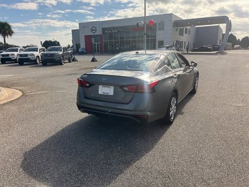 New 2025 Nissan Altima 2.5 S image 11