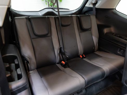 Used 2022 Subaru Ascent Onyx Edition image 17