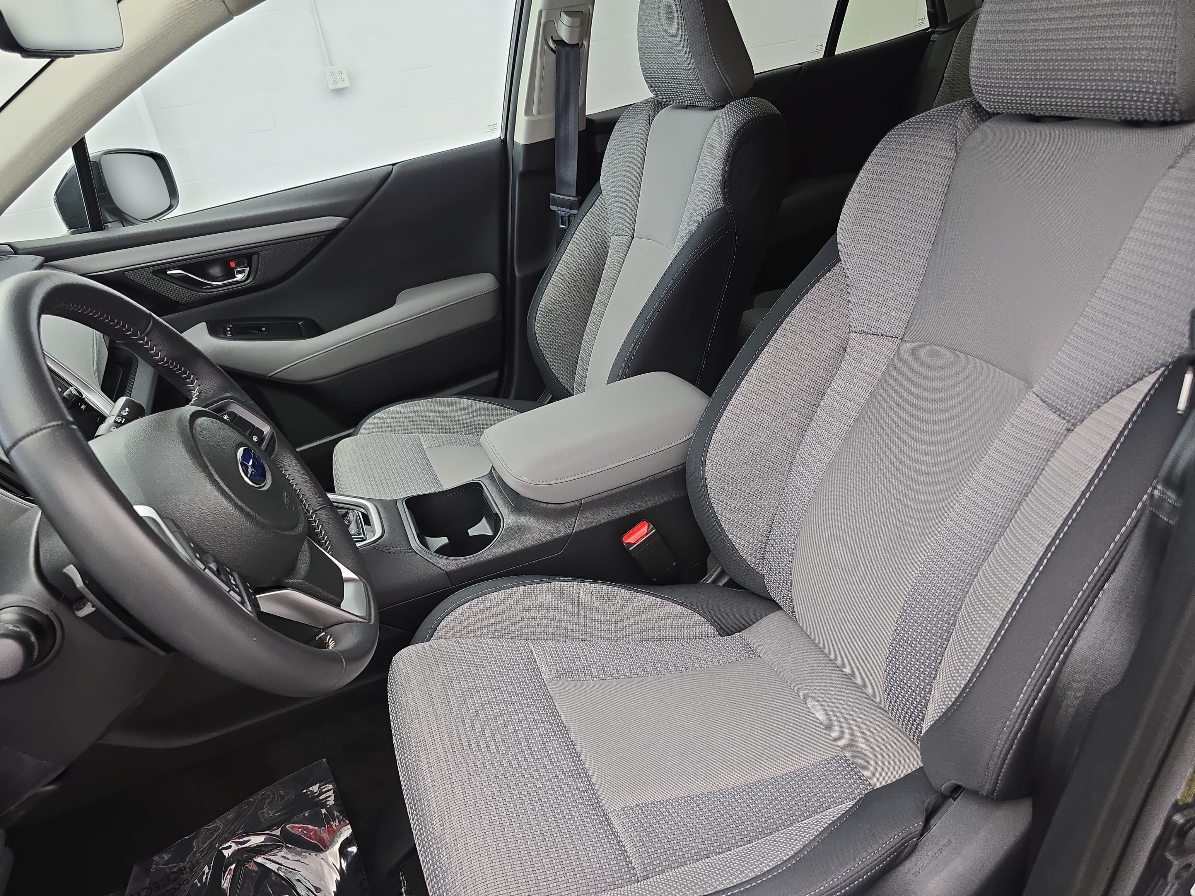 Used 2025 Subaru Outback Premium w/ Popular Package #1A AWD/4WD image 15