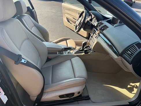 Used 2008 BMW 135i Convertible RWD image 14
