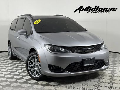Used 2020 Chrysler Pacifica Touring-L