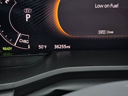 Certified 2024 MAZDA CX-90 Plug-In Hybrid w/ Preferred image 29