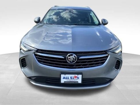 Used 2023 Buick Envision Essence image 2