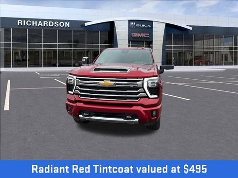 Used 2024 Chevrolet Silverado 2500 High Country w/ High Country Premium Package AWD/4WD image 3