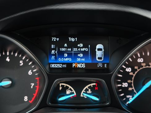 Used 2018 Ford Escape Titanium AWD/4WD image 29