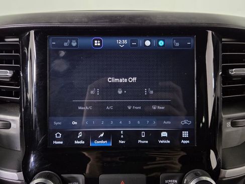Used 2023 RAM 1500 Big Horn AWD/4WD image 24
