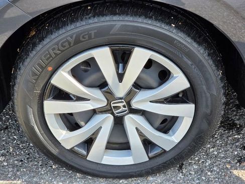 Used 2023 Honda Civic LX image 17