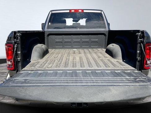Used 2026 RAM 2500 Big Horn AWD/4WD image 25
