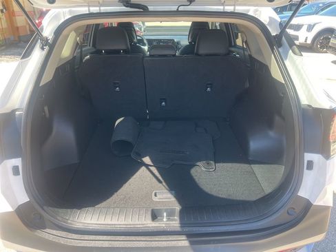 Certified 2023 Kia Sportage EX FWD image 11