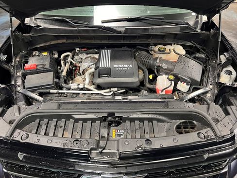 Used 2023 Chevrolet Silverado 1500 RST w/ Z71 Off-Road Package AWD/4WD image 18