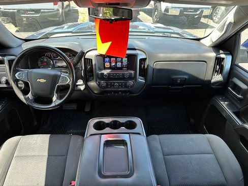 Used 2018 Chevrolet Silverado 1500 LT w/ Texas Edition RWD image 21