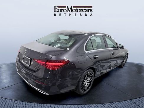 Used 2025 Mercedes-Benz C 300 4MATIC Sedan image 3