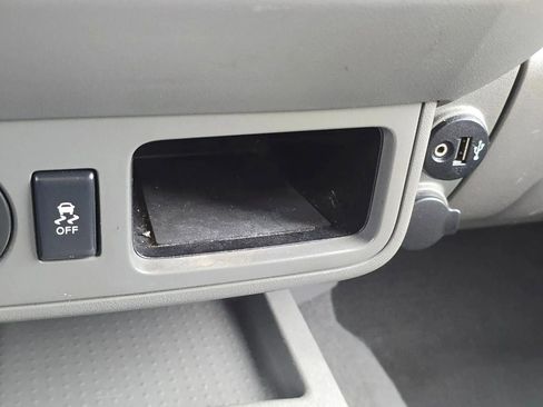 Used 2020 Nissan Frontier SV w/ SV Utility Package image 23