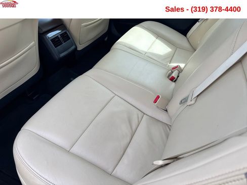 Used 2013 Toyota Avalon XLE FWD image 24
