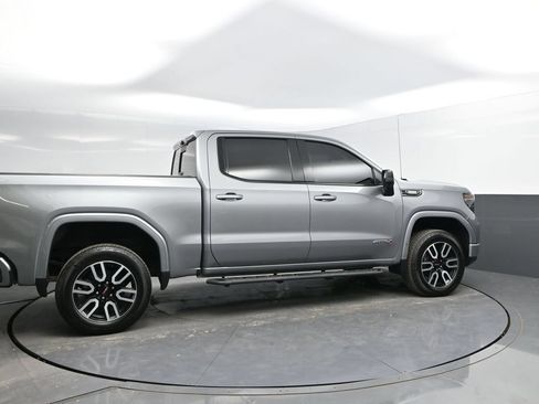 Used 2023 GMC Sierra 1500 AT4 w/ Technology Package AWD/4WD image 8