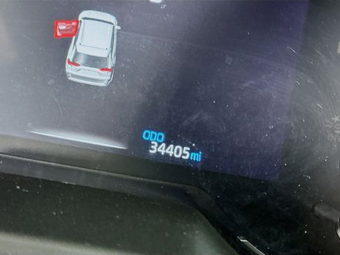 Used 2024 Toyota RAV4 LE image 18